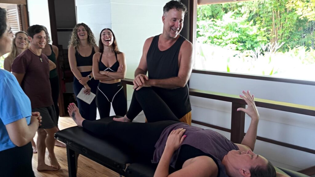 Yogi Aaron teaching AYAMA methodology in 14 day 200-hour yoga teacher training Costa Rica immersion