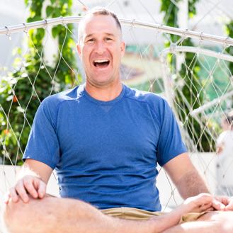 Yogi Aaron 200 Hour Yoga Teacher Trainer | Blue Osa