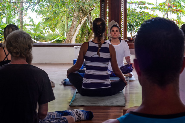 10 Questions to Ask Yourself Before Choosing a Yoga Teacher Training Program