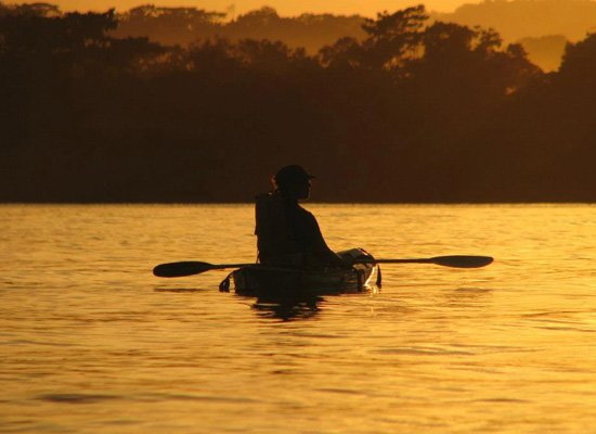Costa-Rica-Yoga-kayak-mangrove-adventure