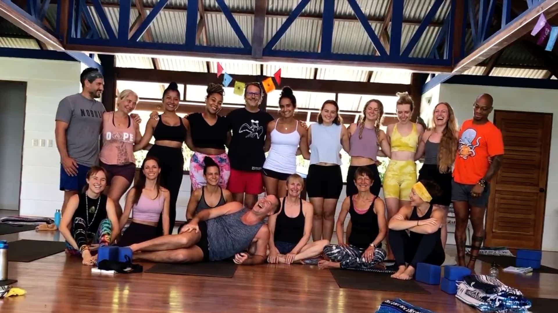 group picture yoga teacher training at blue osa