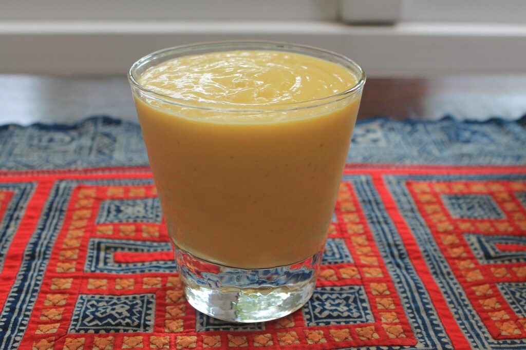 Mango lassi recipe yogurt drink Indian beverage healthy smoothie